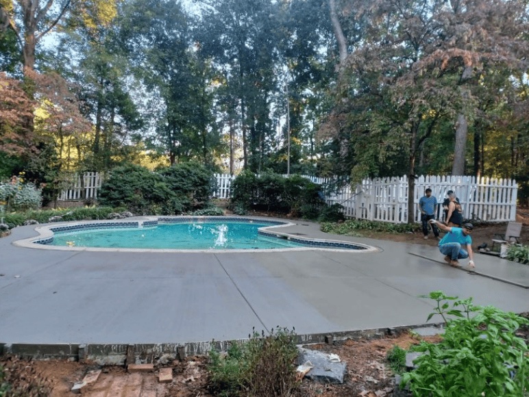 Decks / Patios / Hardscaping and Landscaping